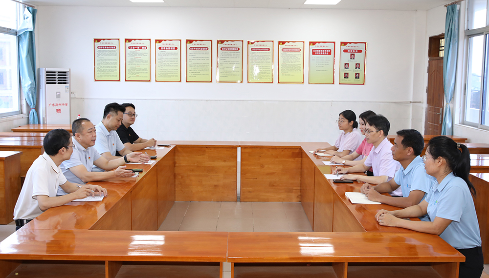 5 召开“典型村”推进工作座谈会，交流创建“百千万工程”典型村的新路径.jpg